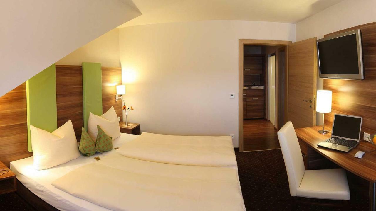 Vilstaler Hof Landgasthof & Hotel Rottersdorf Esterno foto