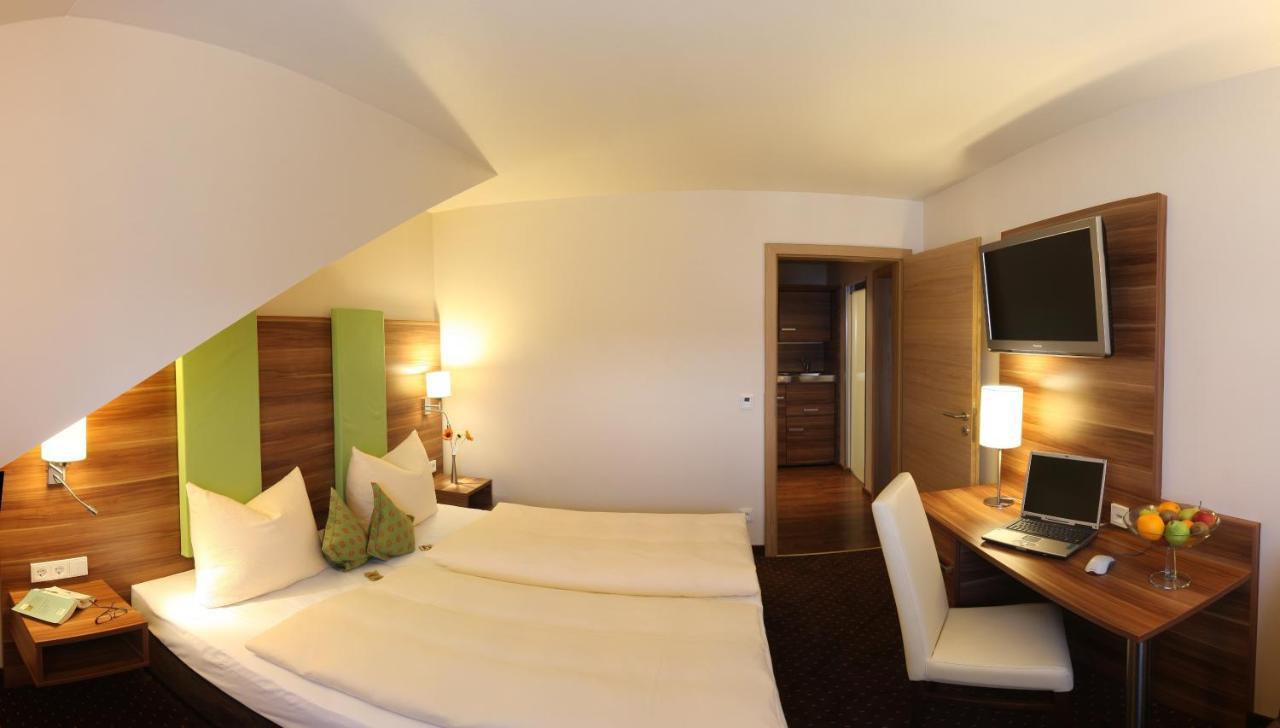 Vilstaler Hof Landgasthof & Hotel Rottersdorf Esterno foto